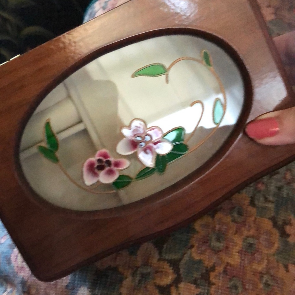 Trinket or jewelry box